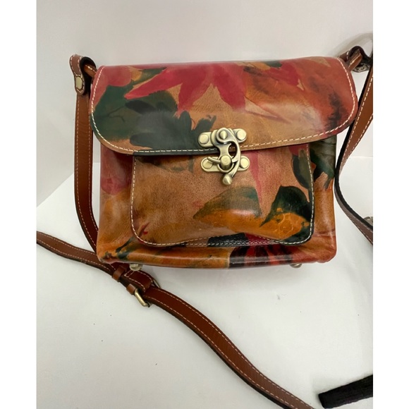 Patricia Nash Bags Patricia Nash Leandra Leather Flap Crossbody Bag